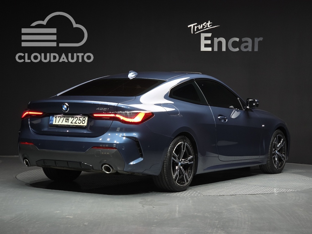 2021 BMW 4 Series 420i M Sports Coupe - Image 2