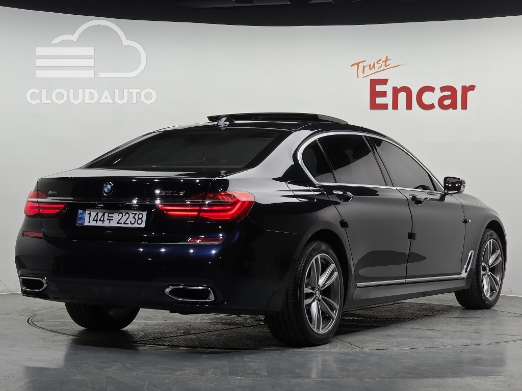 2018 BMW 7 Series 730Ld xDrive M Sports - Image 2