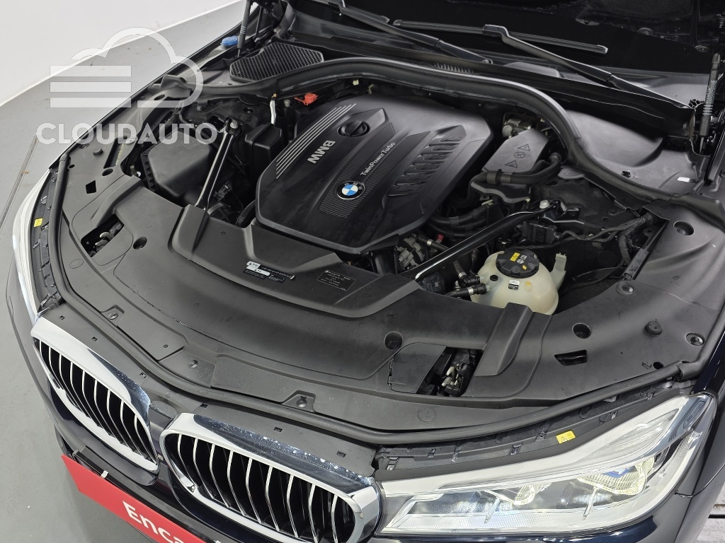 2018 BMW 7 Series 730Ld xDrive M Sports - Image 6