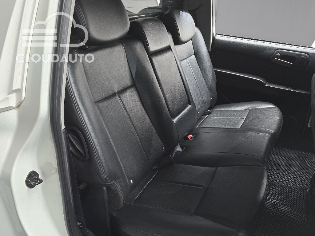 2015 SsangYong Korando Sports CX7 4WD - Image 12