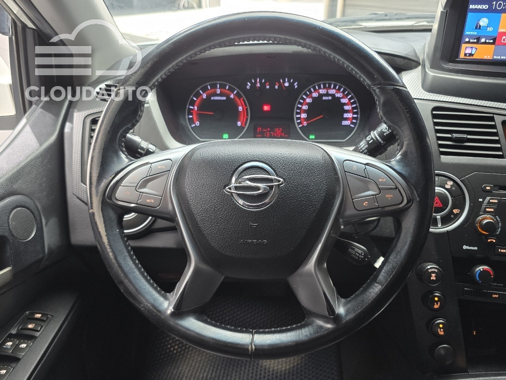 2015 SsangYong Korando Sports CX7 4WD - Image 14