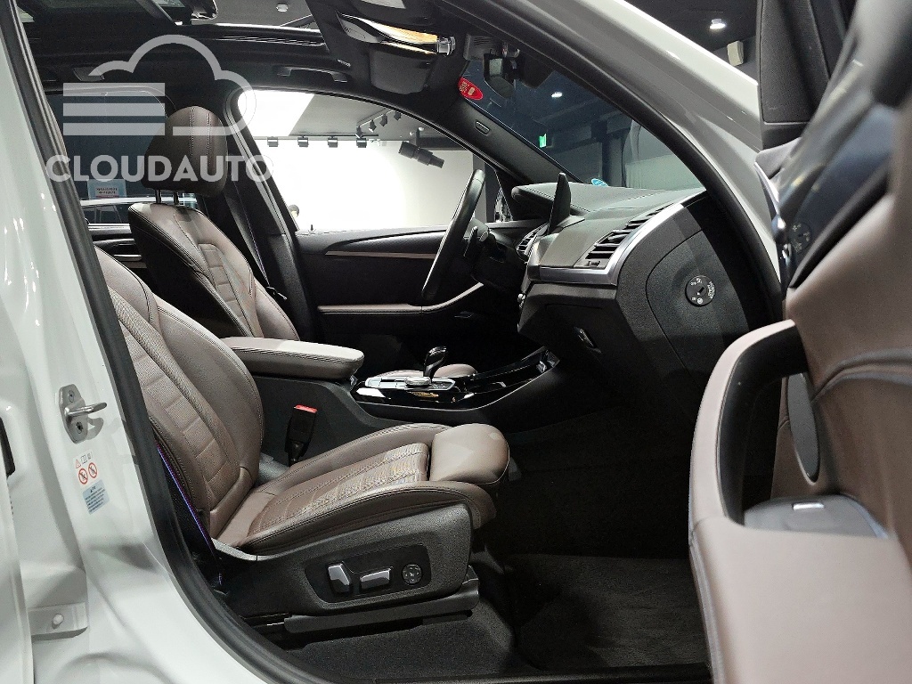 2022 BMW X3 xDrive 20i M Sports - Image 26