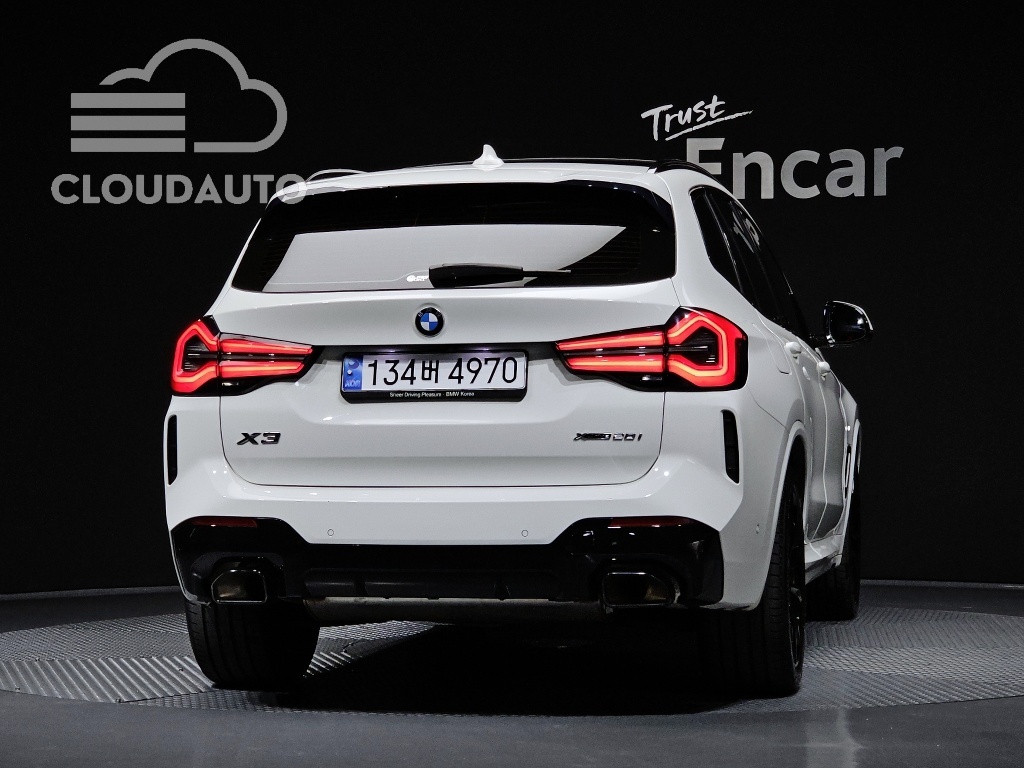 2022 BMW X3 xDrive 20i M Sports - Image 4