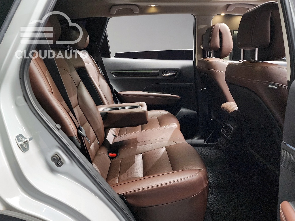 2018 Renault Koleos Gasoline 2WD RE Signature - Image 12
