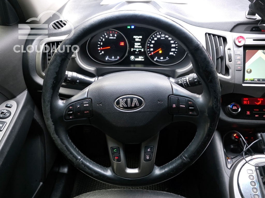 2015 Kia Sportage Diesel 2WD Prestige - Image 13