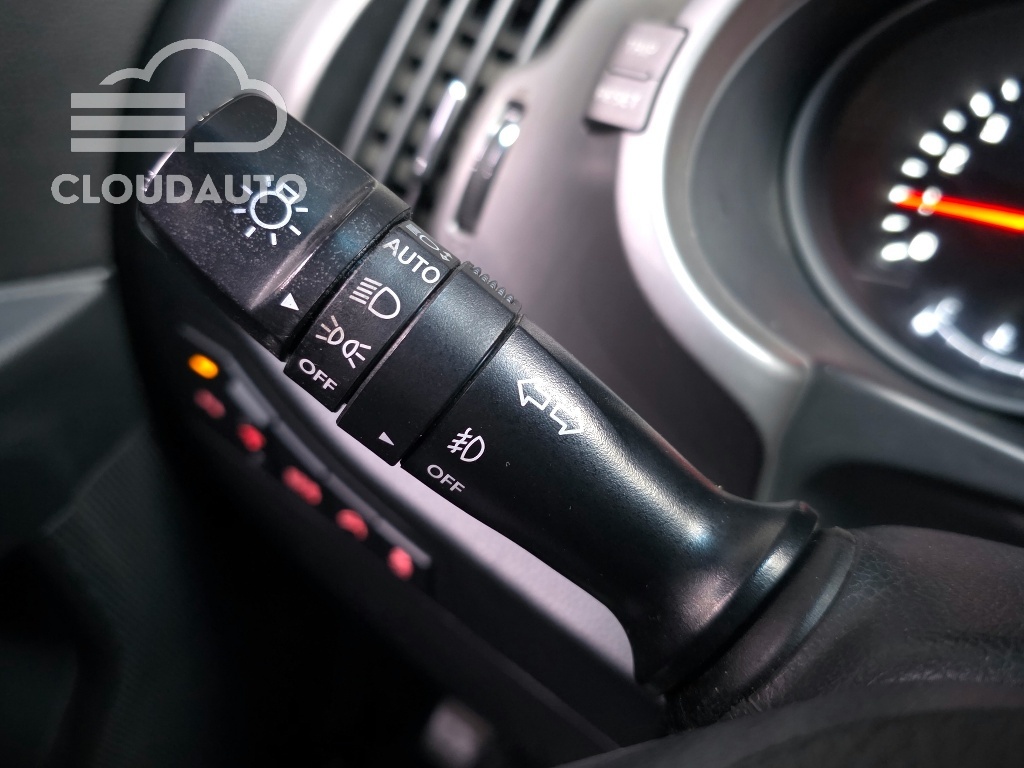 2015 Kia Sportage Diesel 2WD Prestige - Image 19