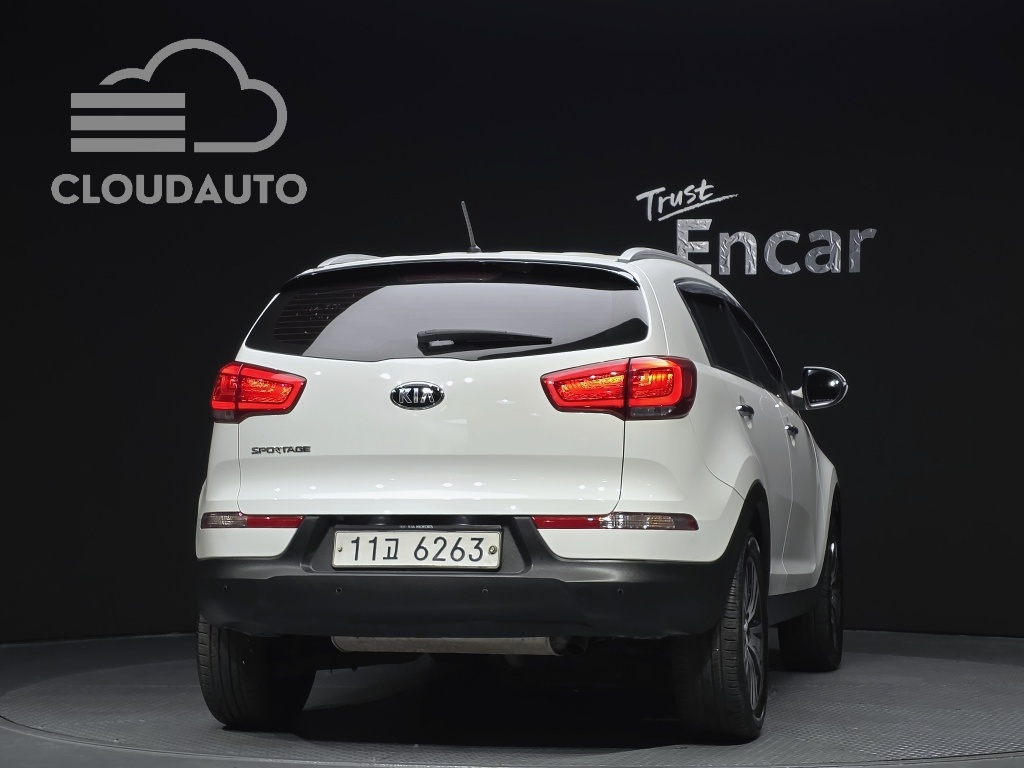 2015 Kia Sportage Diesel 2WD Prestige - Image 4
