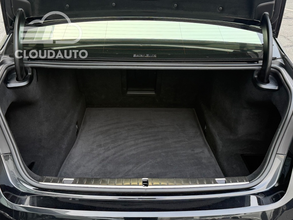 2021 BMW 7 Series 740Li xDrive M Sports - Image 15