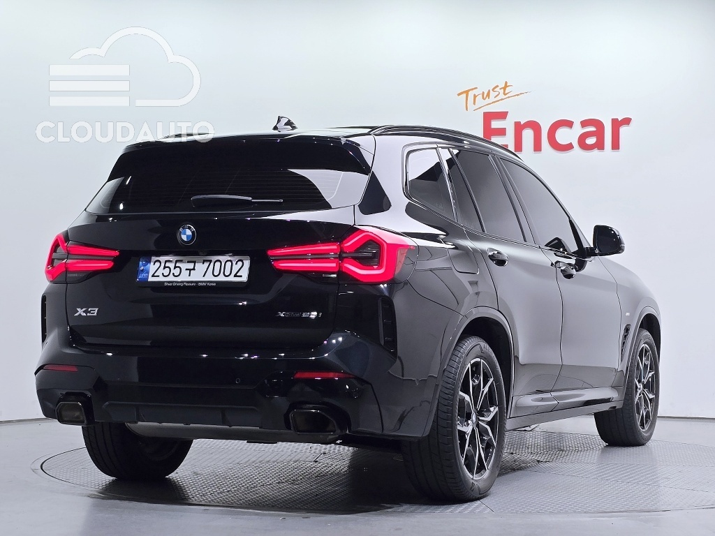 2023 BMW X3 xDrive 20i M Sports - Image 2