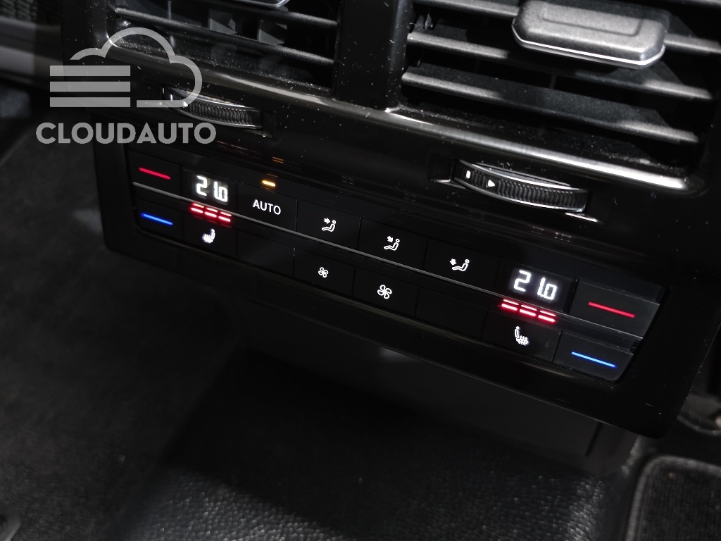 2021 Volkswagen Touareg 3.0 TDI Prestige - Image 18