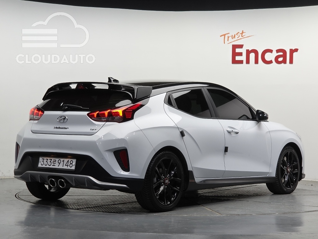 2019 Hyundai Veloster 1.6 Turbo Sports - Image 2
