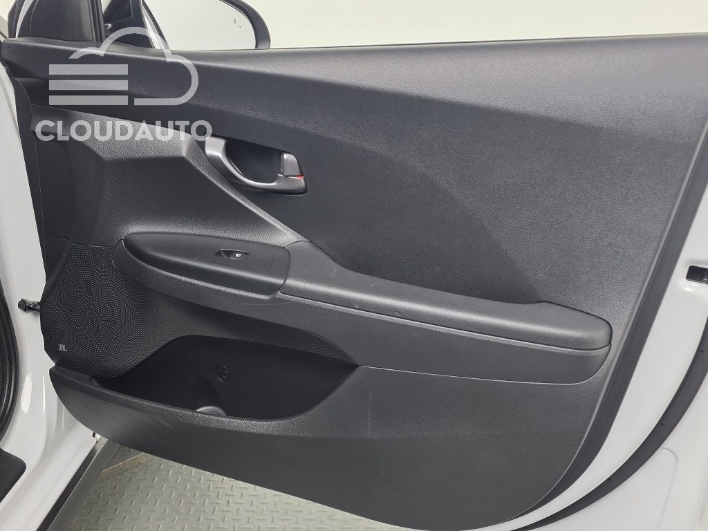 2019 Hyundai Veloster 1.6 Turbo Sports - Image 25