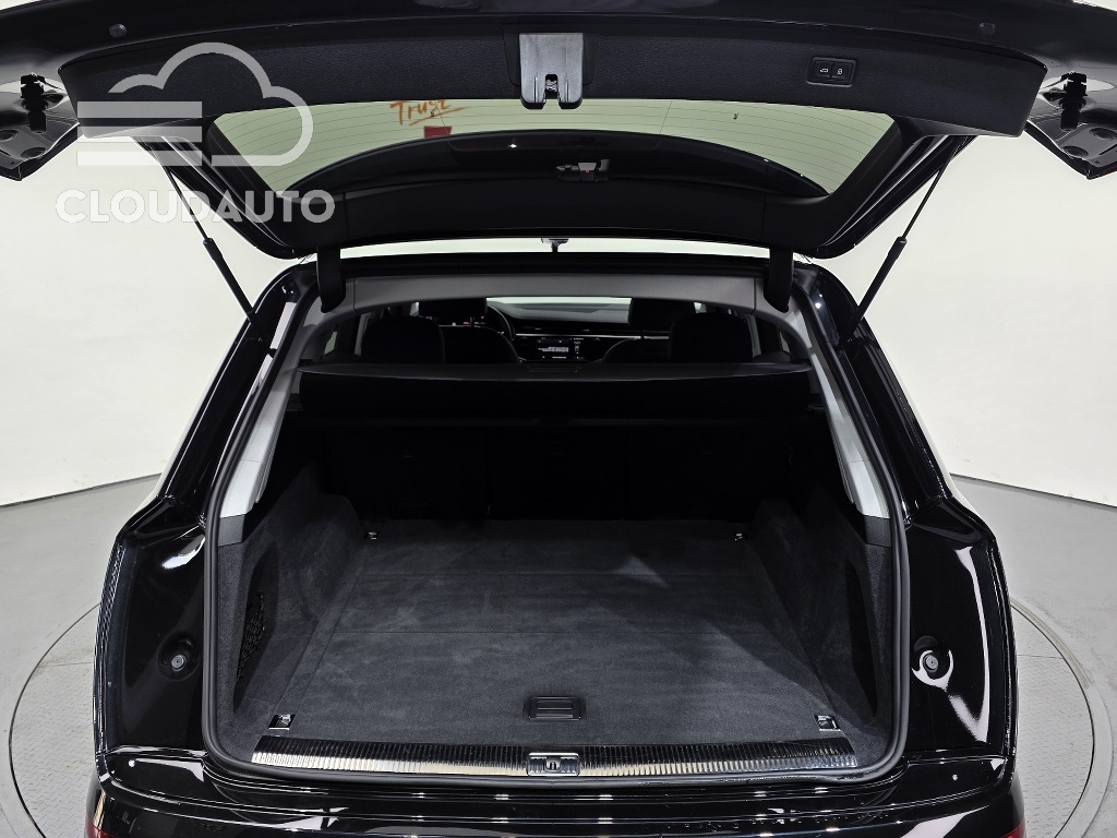 2022 Audi Q7 45 TDI - Image 20
