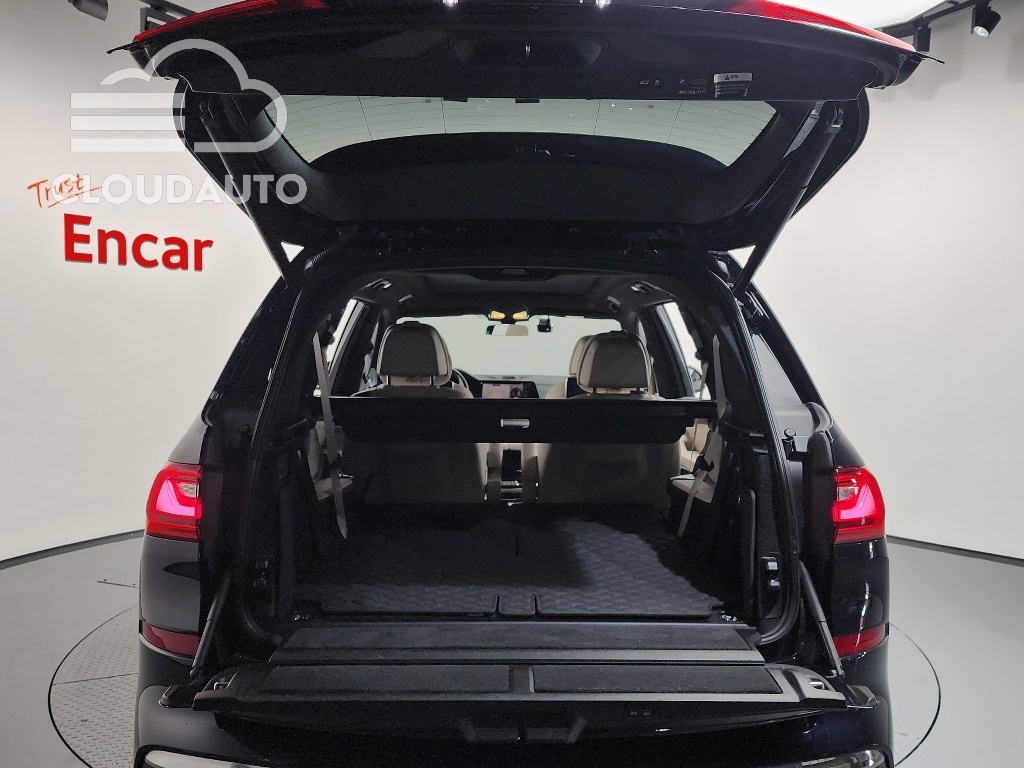 2022 BMW X7 xDrive 40i M Sports 6 - Image 20