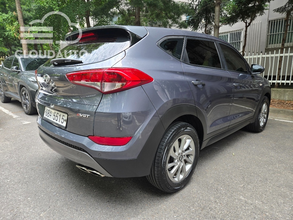 2016 Hyundai Tucson Diesel 2.0 2WD - Image 4
