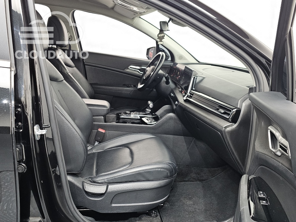 2021 Kia Sportage Diesel 2.0 2WD - Image 11