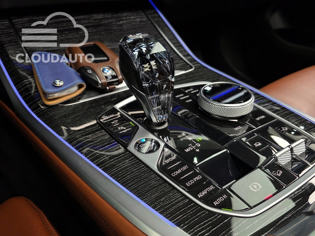 2021 BMW X7 xDrive 40d M Sports 6 - Image 9