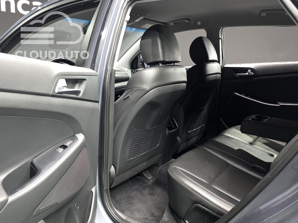 2020 Hyundai Tucson Gasoline 1.6 Turbo 2WD - Image 11