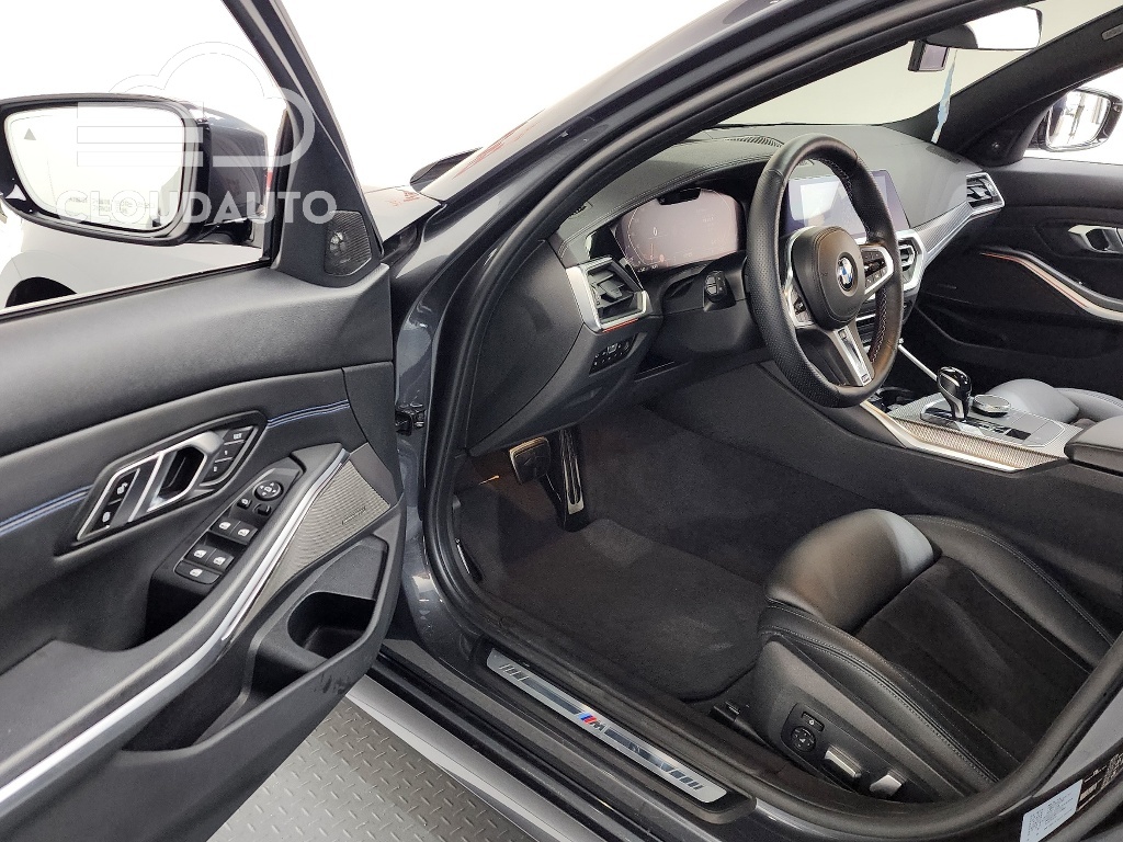 2020 BMW 3 Series 320i M Sports - Image 10
