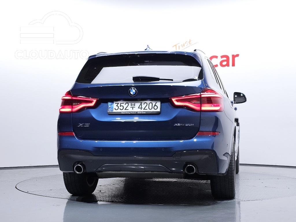 2021 BMW X3 xDrive 20i M Sports - Image 4