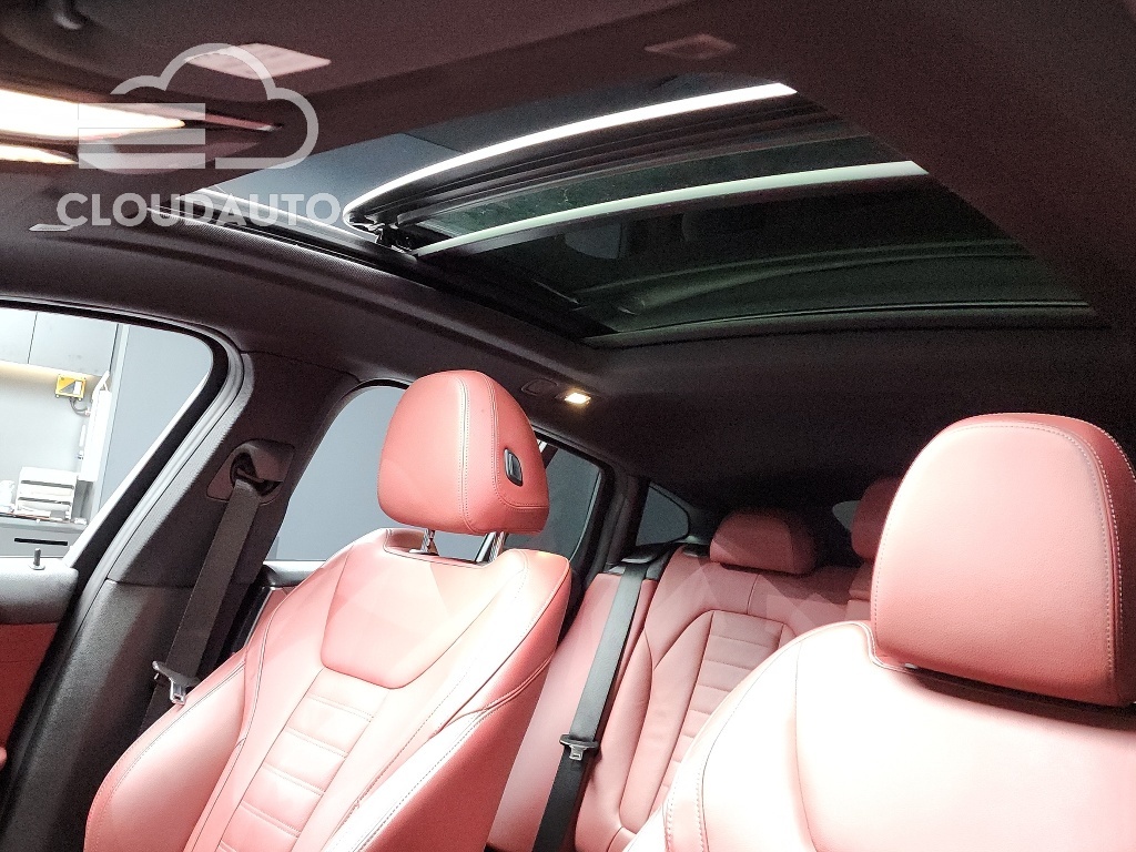2020 BMW X4 xDrive20d M Sports - Image 18