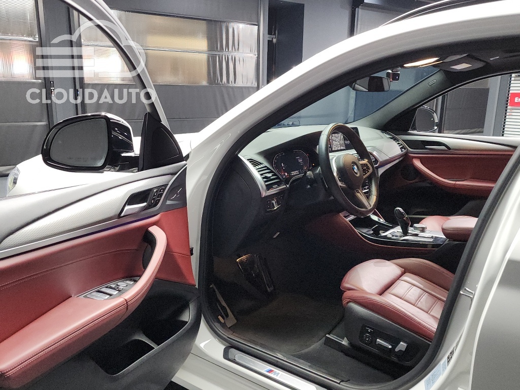 2020 BMW X4 xDrive20d M Sports - Image 10