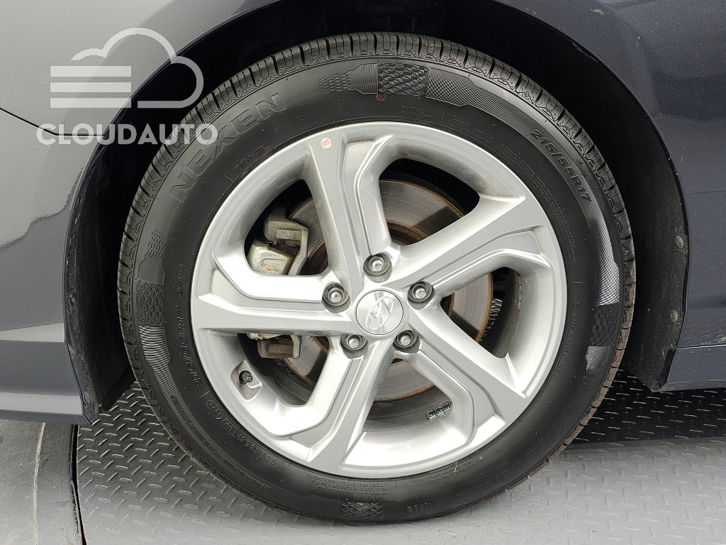 2018 Hyundai Sonata 2.0 Modern - Image 5