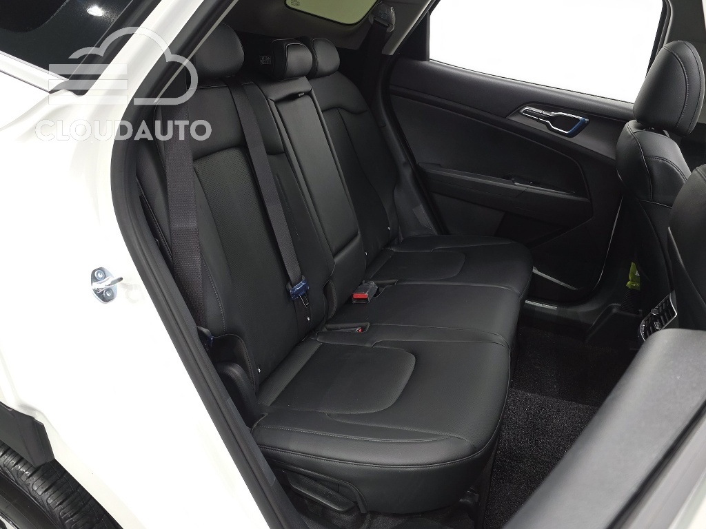 2025 Kia Sportage Gasoline 1.6 Turbo 2WD - Image 12