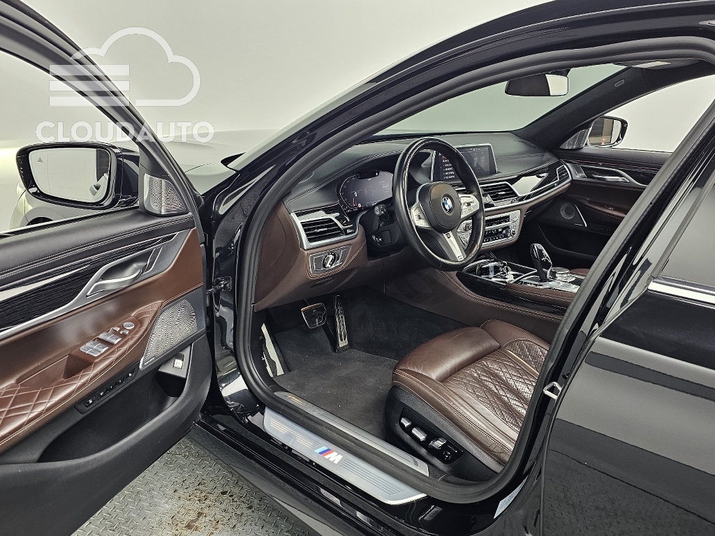 2022 BMW 7 Series 730Ld xDrive M Sports - Image 11