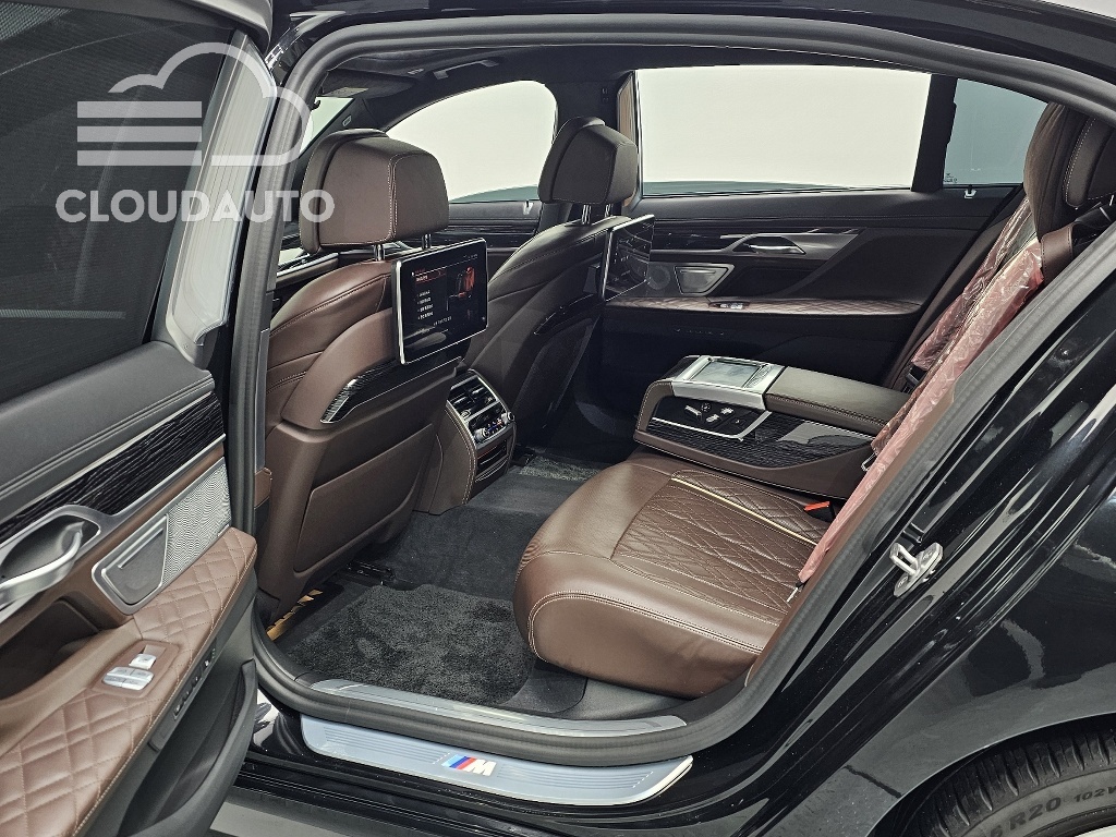2022 BMW 7 Series 730Ld xDrive M Sports - Image 12