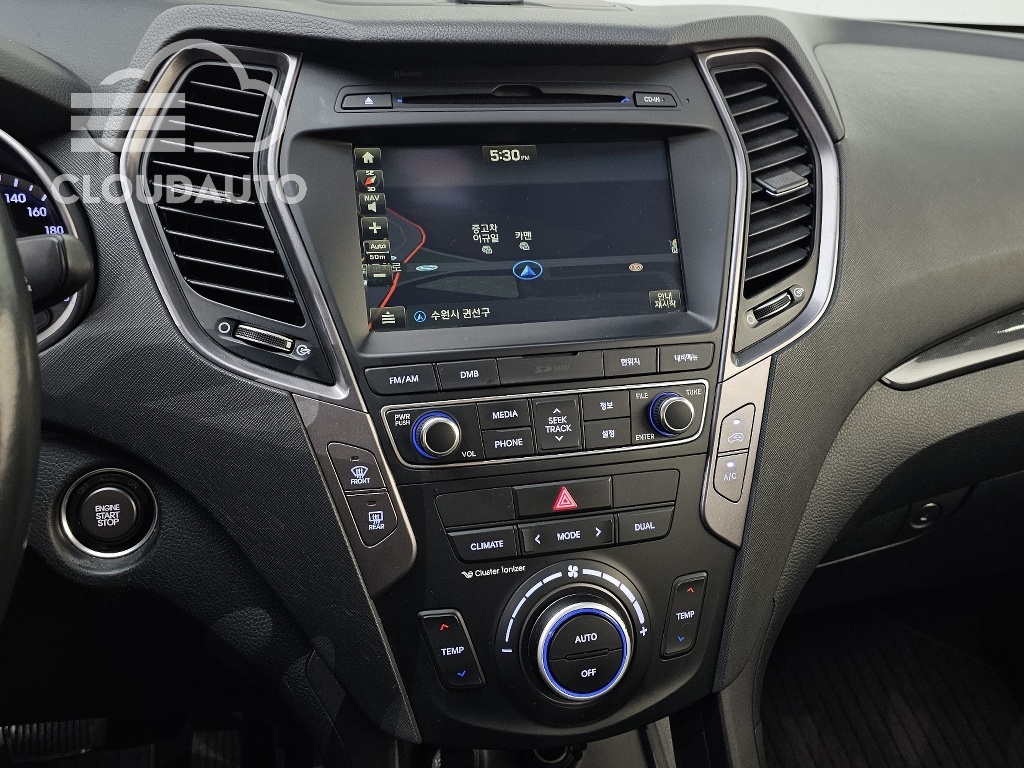 2015 Hyundai Santa Fe Diesel 2.0 2WD Premium - Image 14