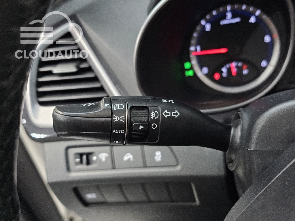 2015 Hyundai Santa Fe Diesel 2.0 2WD Premium - Image 28