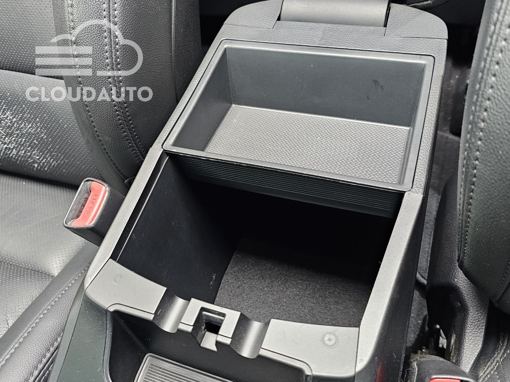 2015 Hyundai Santa Fe Diesel 2.0 2WD Premium - Image 30