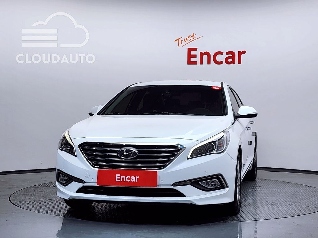 2017 Hyundai Sonata 2.0 Plus - Image 3