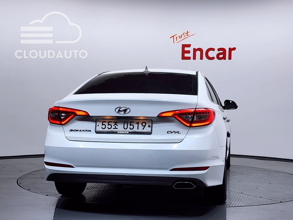 2017 Hyundai Sonata 2.0 Plus - Image 4