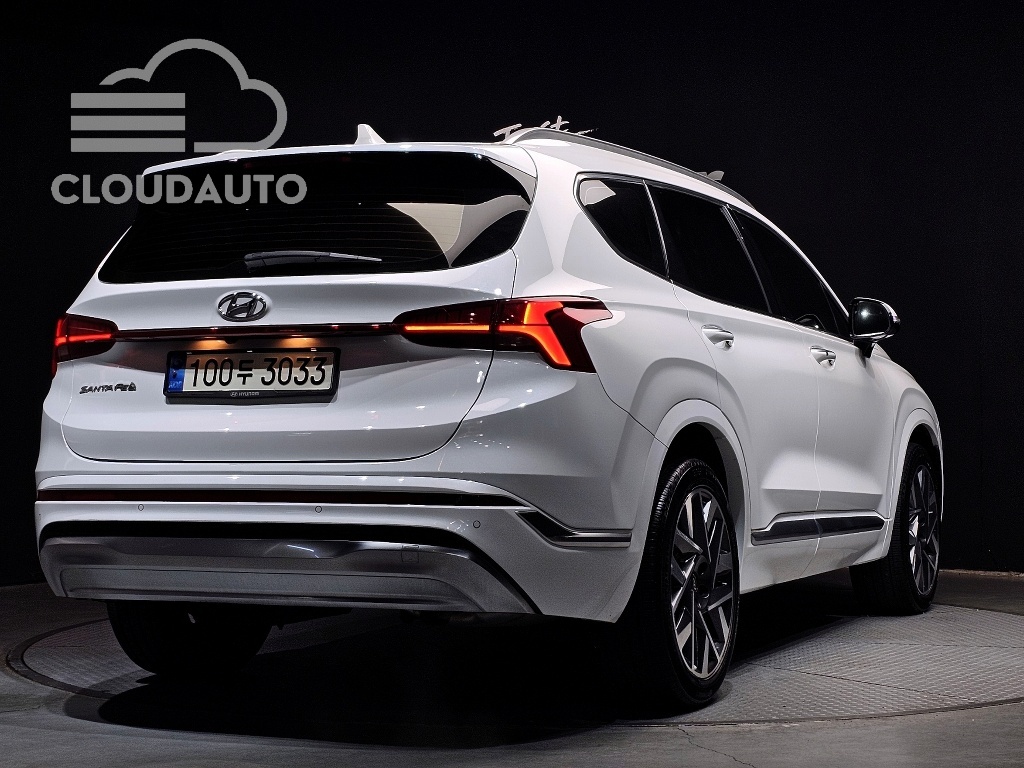 2021 Hyundai Santa Fe Gasoline 2.5T 2WD - Image 2