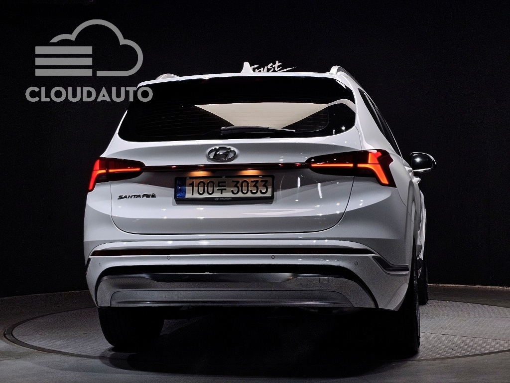2021 Hyundai Santa Fe Gasoline 2.5T 2WD - Image 4