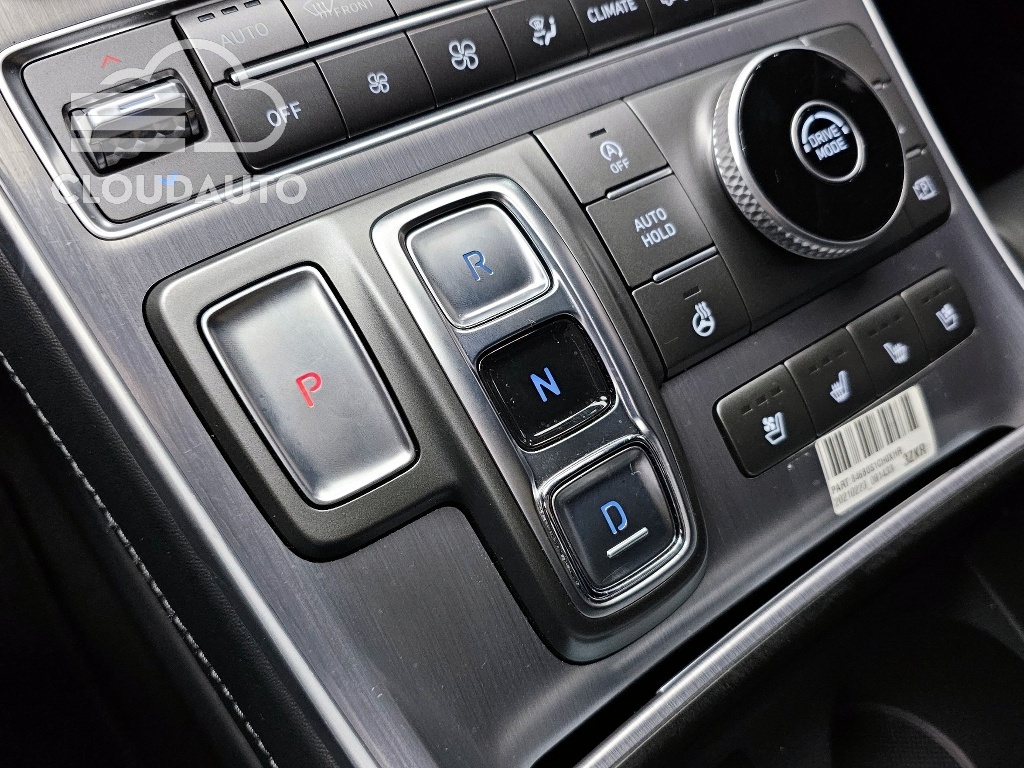 2021 Hyundai Santa Fe Gasoline 2.5T 2WD - Image 9