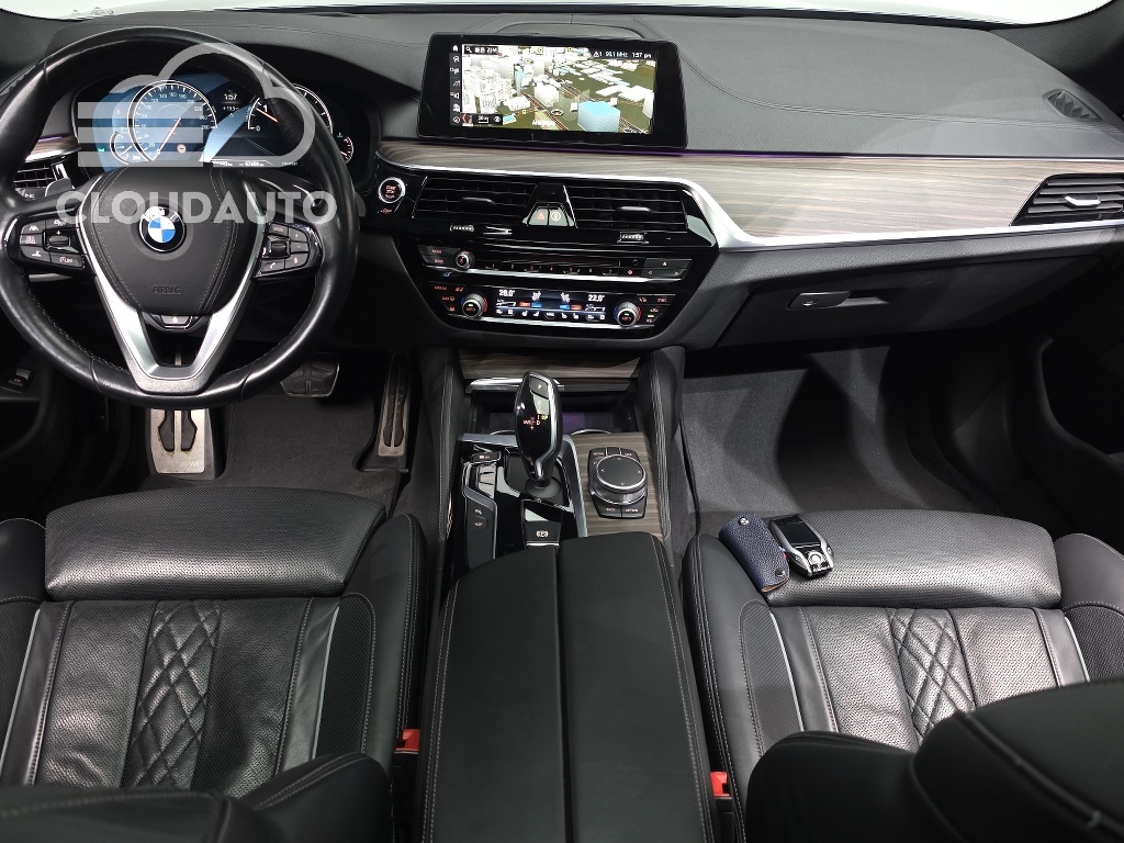 2018 BMW 5 Series 520d xDrive M Sports Plus - Image 7