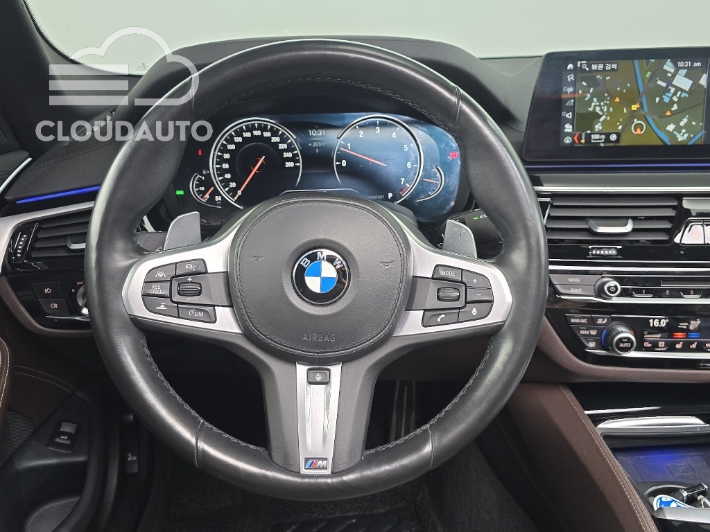 2018 BMW 5 Series 530i xDrive M Sports Plus - Image 14