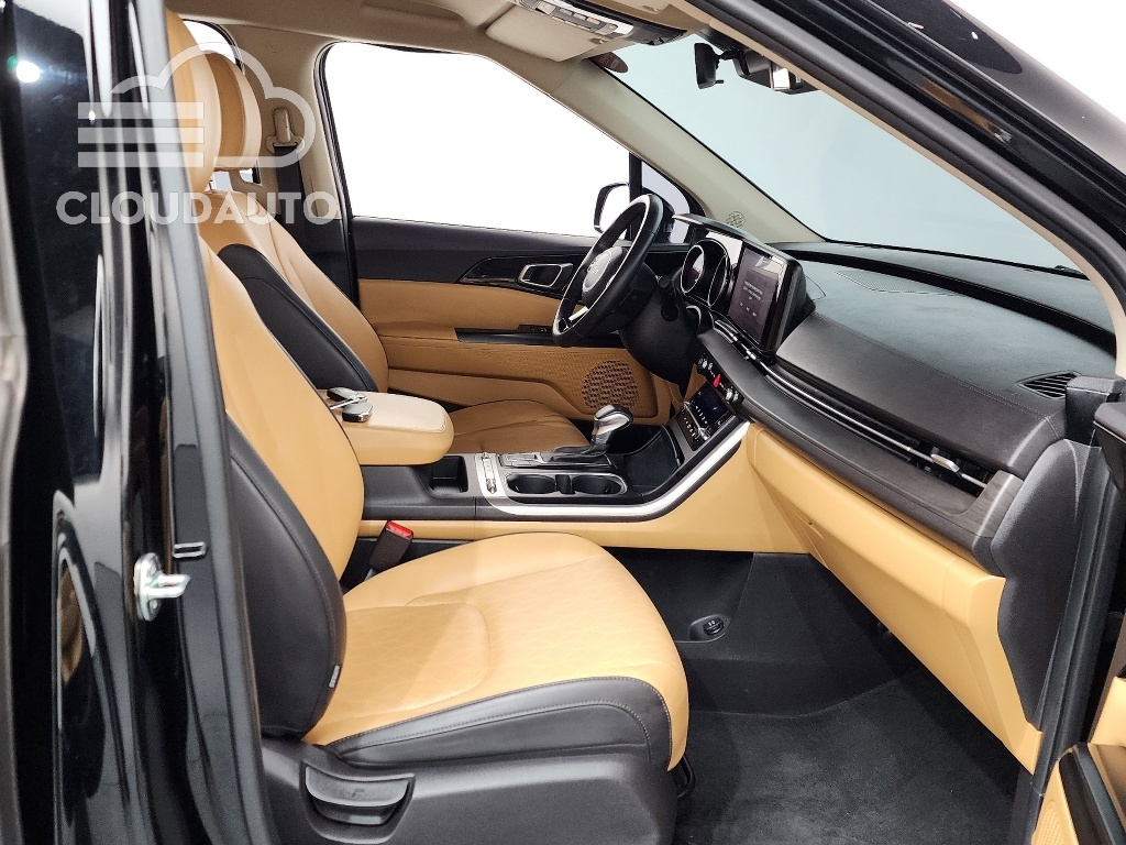 2023 Kia Carnival 9 Prestige - Image 11