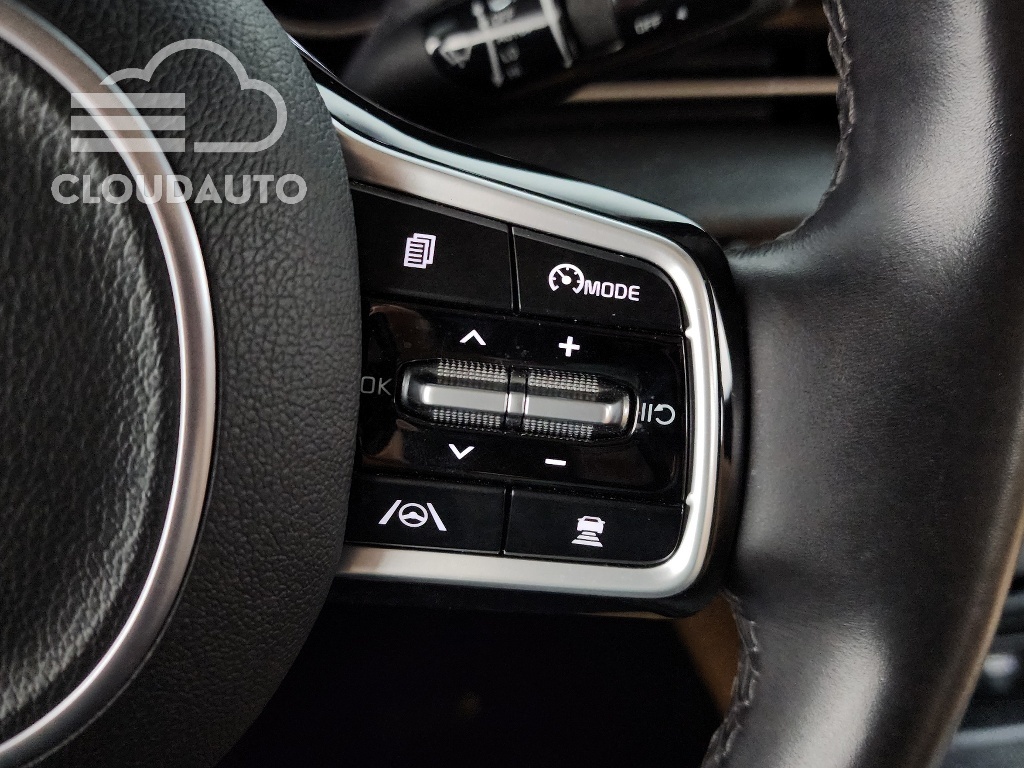 2023 Kia Carnival 9 Prestige - Image 17
