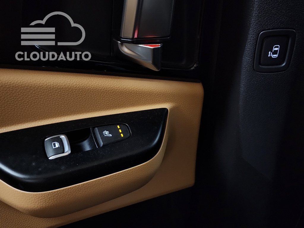 2023 Kia Carnival 9 Prestige - Image 18