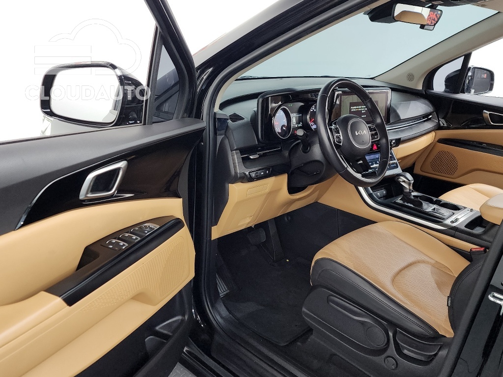 2023 Kia Carnival 9 Prestige - Image 10