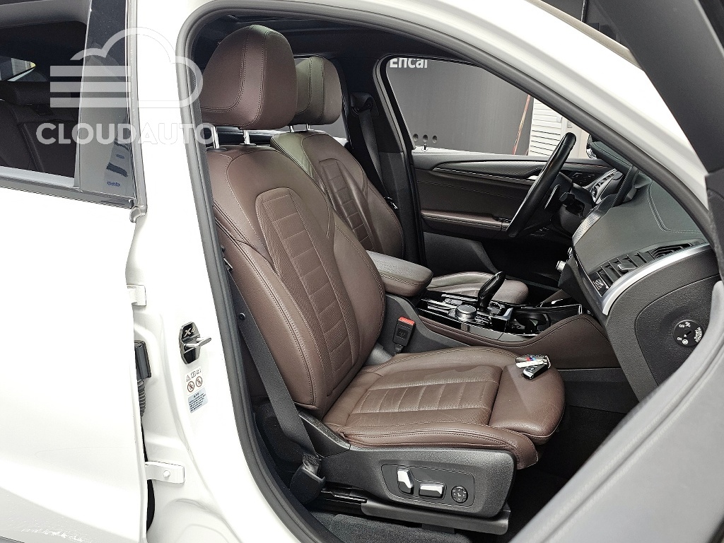 2021 BMW X4 xDrive20i M Sports X - Image 12