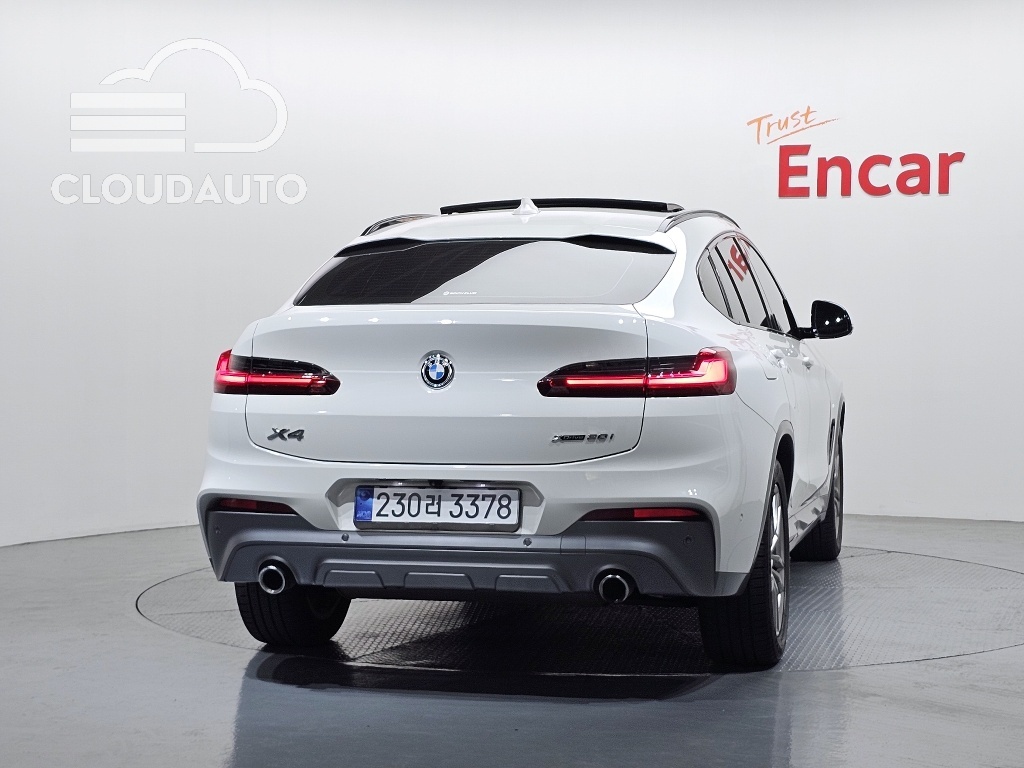 2021 BMW X4 xDrive20i M Sports X - Image 4