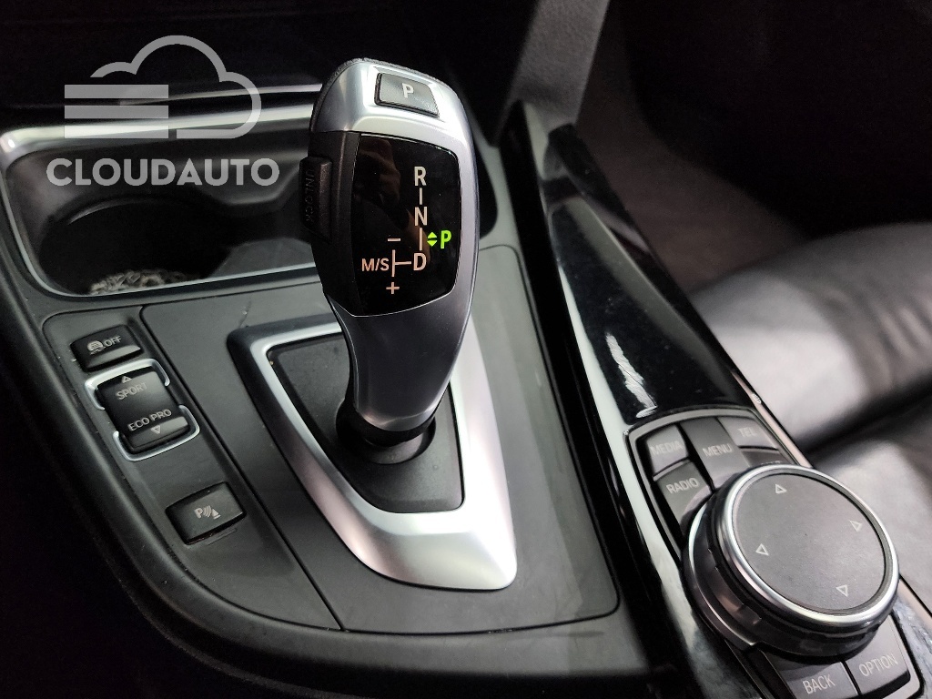 2015 BMW 4 Series 420d xDrive Sports Coupe - Image 9