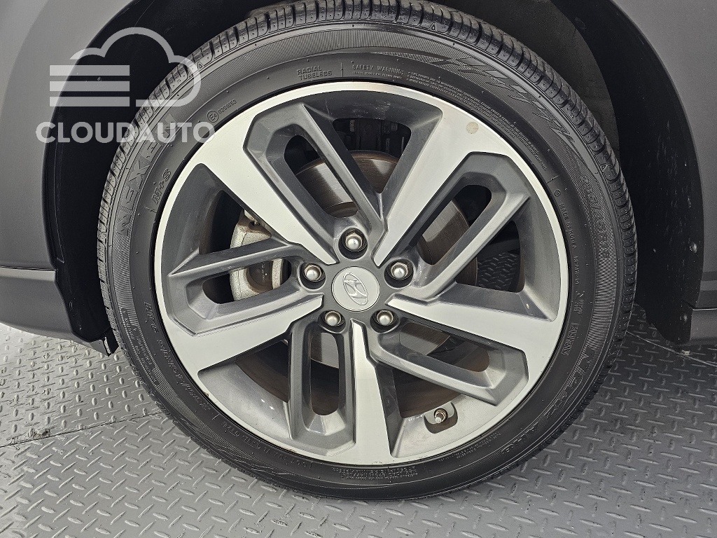 2019 Hyundai Kona 1.6 Turbo 2WD - Image 5