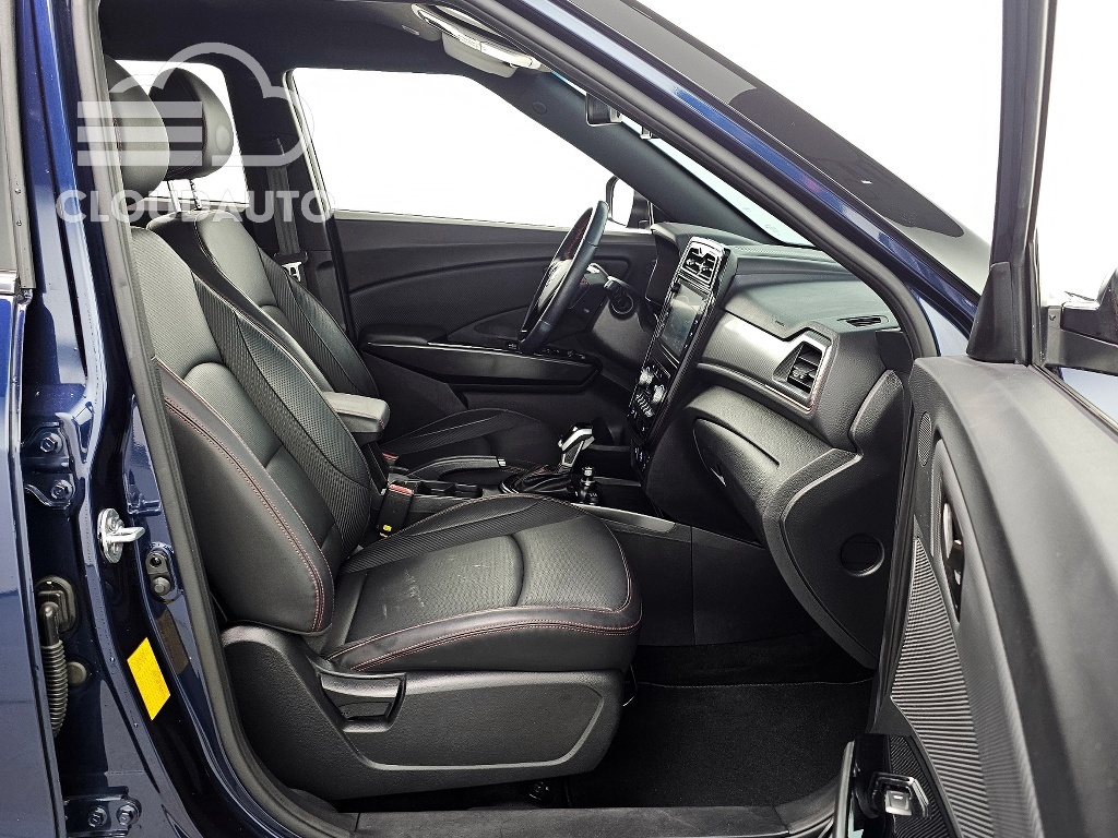 2021 SsangYong Tivoli Gasoline 1.5 2WD - Image 11