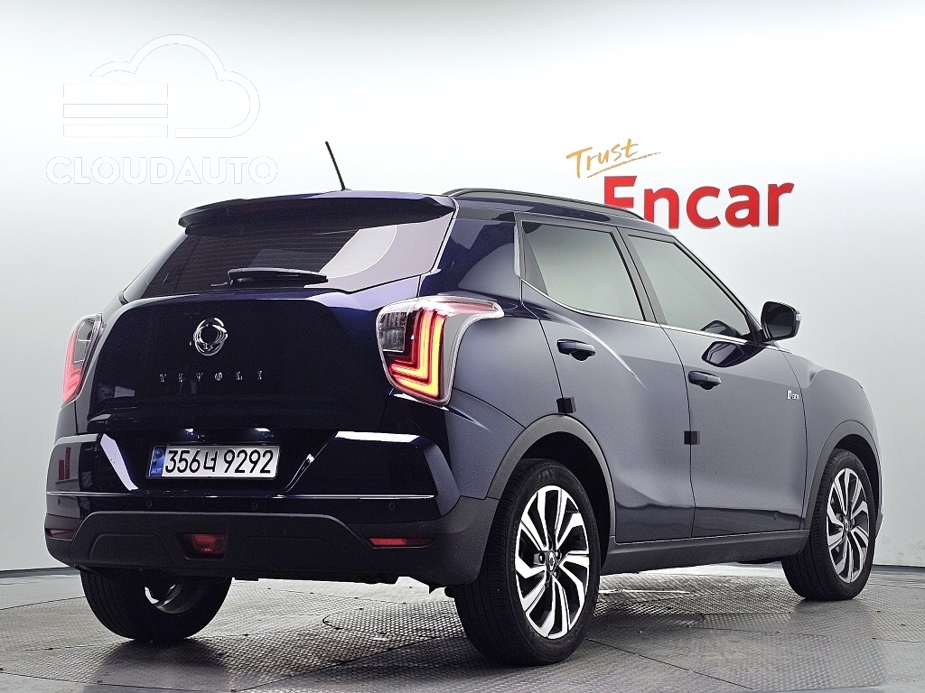 2021 SsangYong Tivoli Gasoline 1.5 2WD - Image 2
